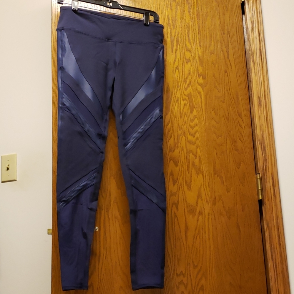 Alo leggings